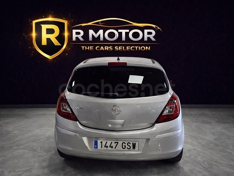 Usado Opel Corsa 100 CV (73 kW) 2010 Gris / plata Utilitario