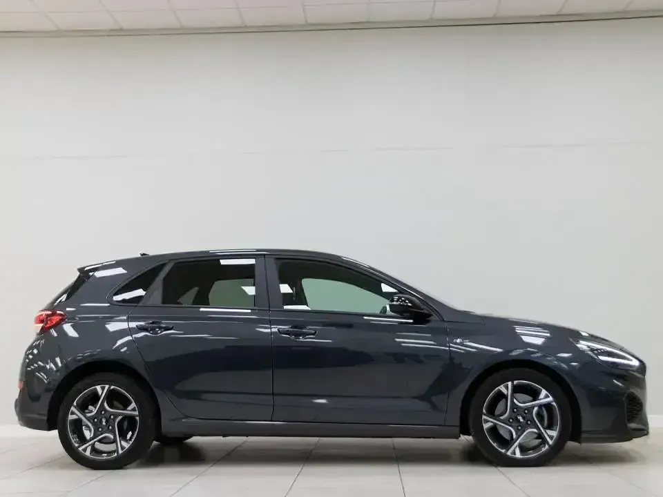Usado Hyundai i30 N Line 120 CV (88 kW) 2022 Otro Berlina