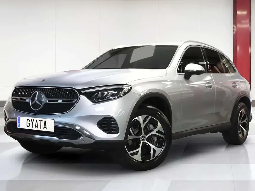 Usado Mercedes GLC300e 314 CV (230 kW) 2024 Gris SUV