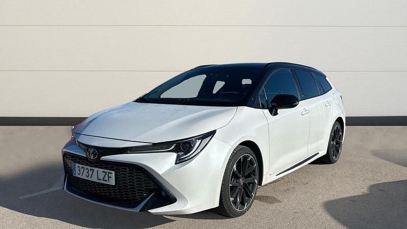 Usado Toyota Corolla Sport 180 CV (132 kW) 2022 Blanco Familiar