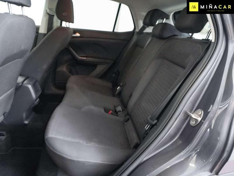 Usado VW T-Cross Advance 110 CV (80 kW) 2022 Gris SUV