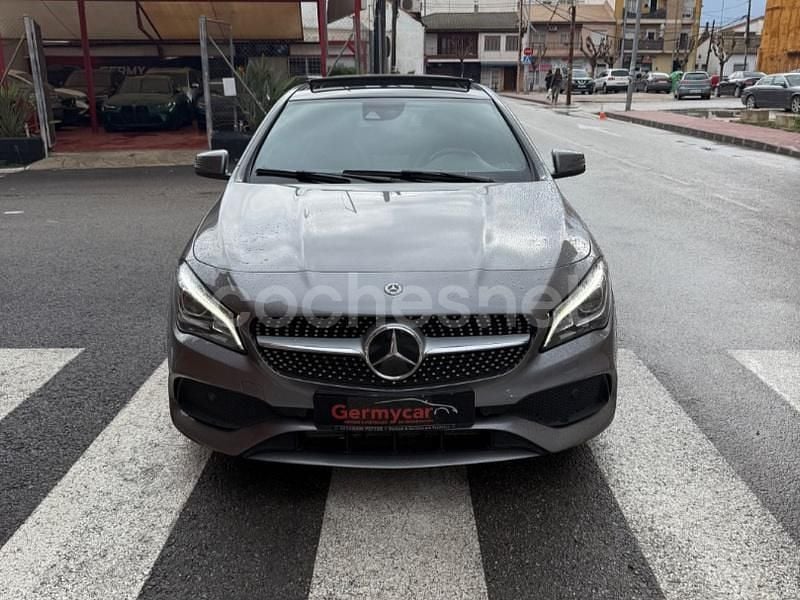 Usado Mercedes CLA220 170 CV (125 kW) 2018 Gris / plata Berlina