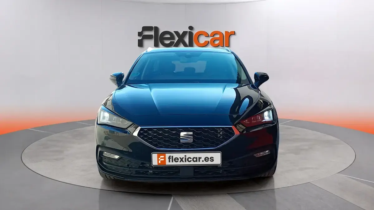 Usado Seat Leon FR 115 CV (84 kW) 2025 Negro Berlina