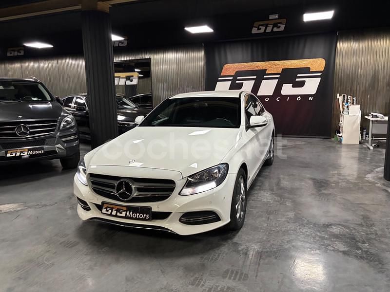 Usado Mercedes C200 Avantgarde 136 CV (100 kW) 2014 Blanco Berlina