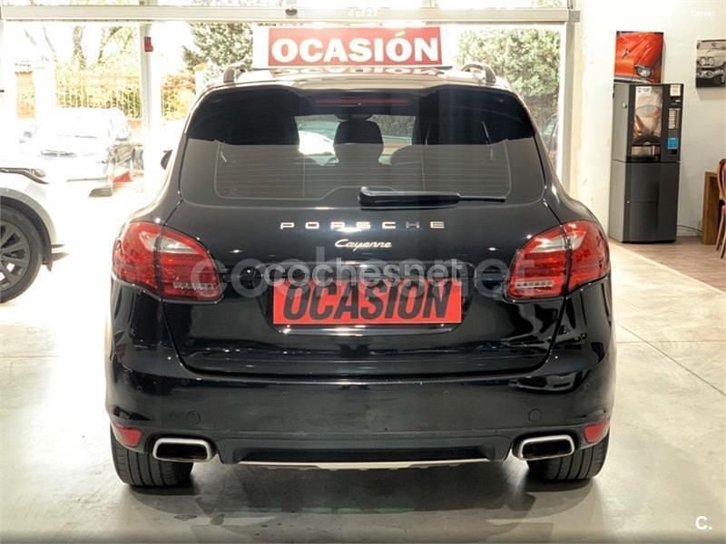 Usado Porsche Cayenne 240 CV (176 kW) 2011 Negro SUV