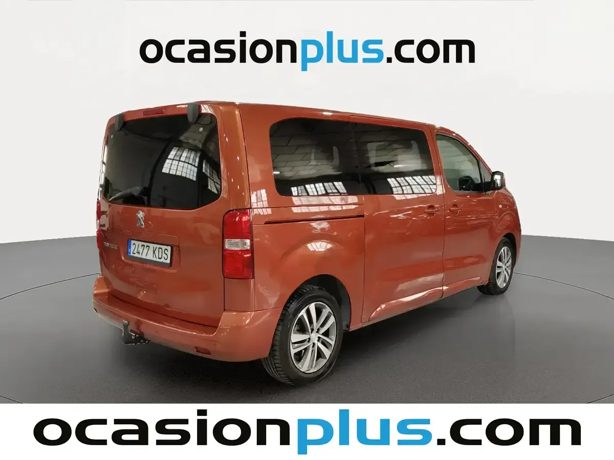 Usado Peugeot Traveller Business-Line 150 CV (110 kW) 2017 Rojo Monovolumen