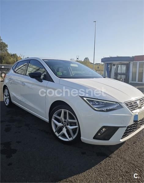Usado Seat Ibiza FR 115 CV (84 kW) 2018 Blanco Berlina
