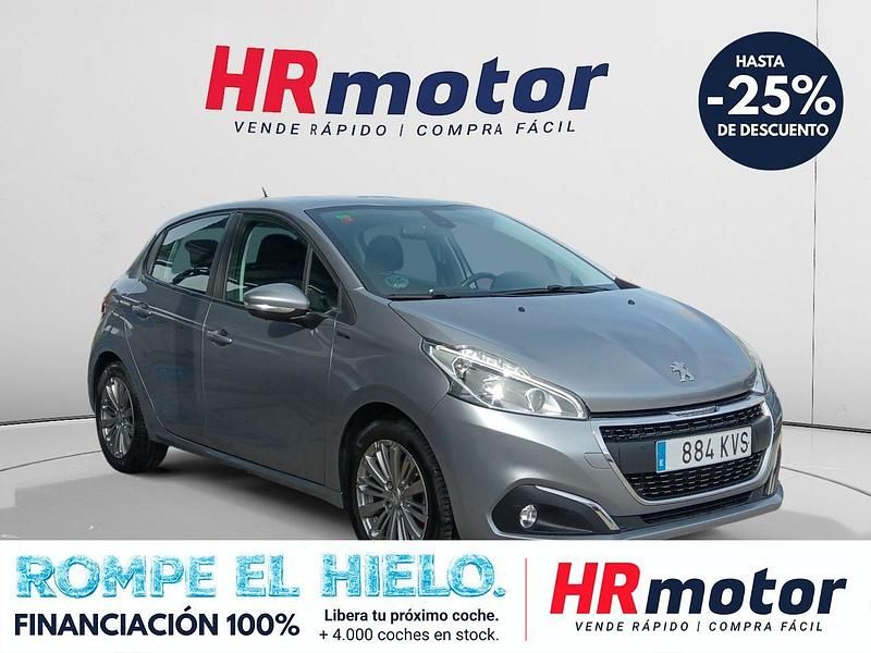 Usado Peugeot 208 Signature Sky 82 CV (60 kW) 2019 Gris Utilitario