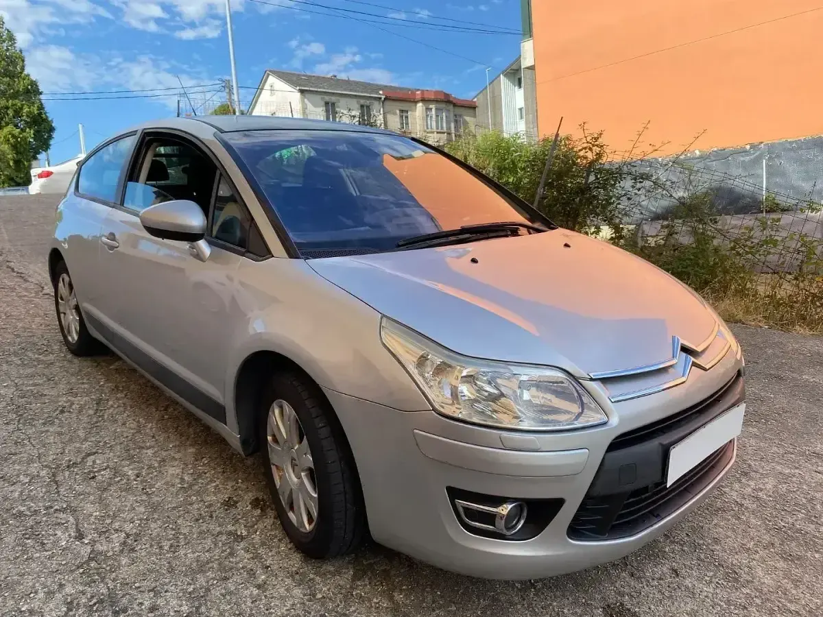 Usado Citroën C4 92 CV (67 kW) 2009