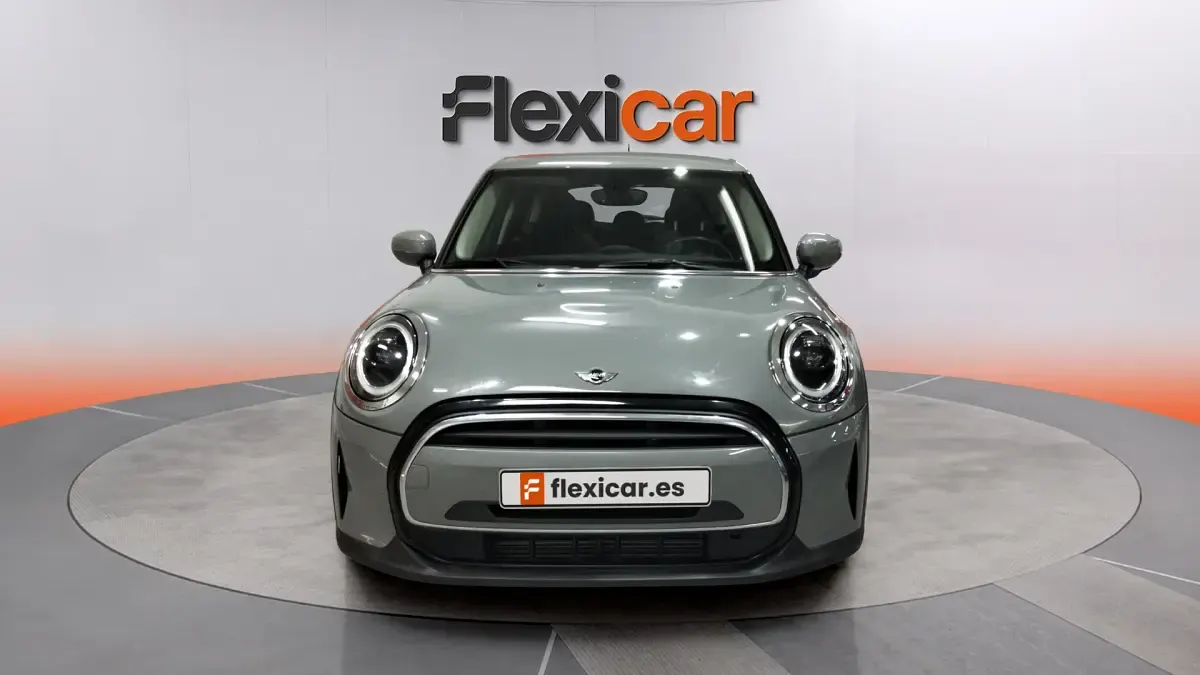 Usado Mini Cooper 136 CV (100 kW) 2022 Gris Utilitario