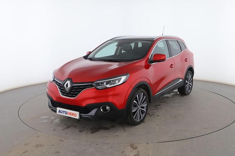 Rojo Usado 2015 Renault Kadjar Zen SUV | 12.299 € (Precio justo) - Imagen 1/3