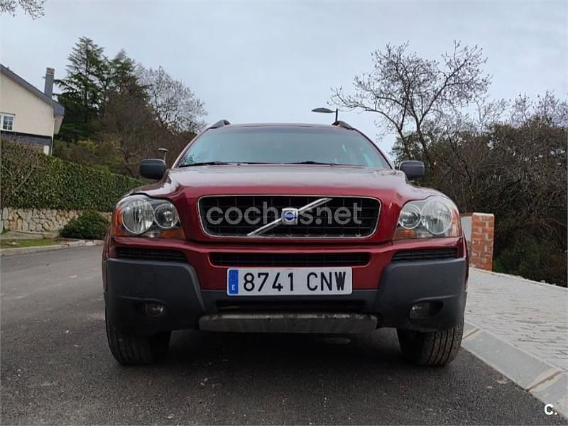 Usado Volvo XC90 272 CV (200 kW) 2003 Granate SUV