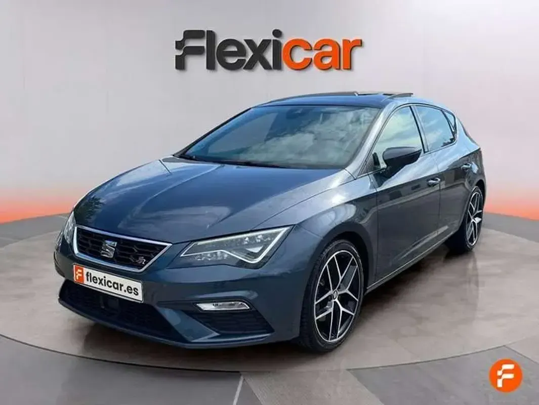 Usado Seat Leon ST FR 150 CV (110 kW) 2019 Gris Familiar