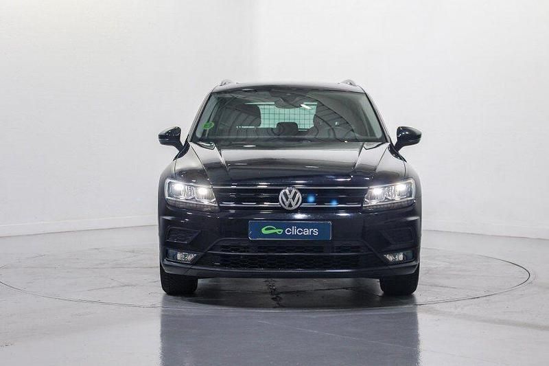 Usado VW Tiguan Sportline 150 CV (110 kW) 2018 Negro SUV