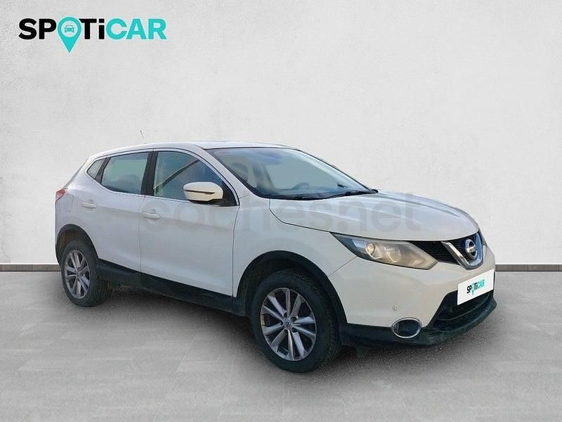 Usado Nissan Qashqai Acenta 110 CV (80 kW) 2017 Blanco SUV