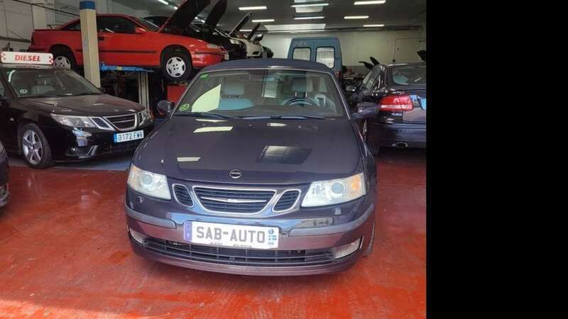 Negro Usado 2004 Saab 9-3 Cabriolet Vector Descapotable | 5950 € - Imagen 1/4