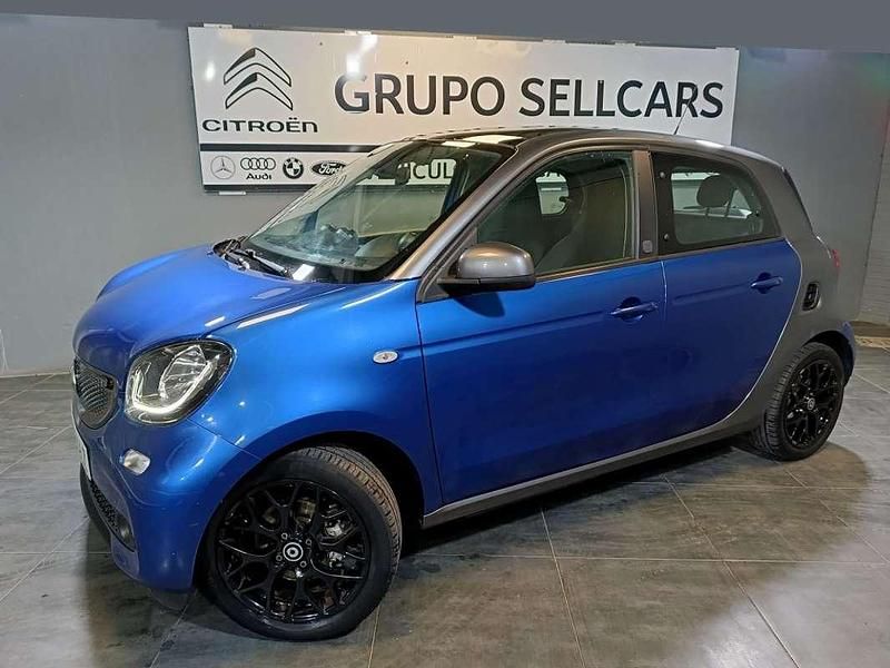 Usado Smart ForFour Electric Drive 60 kW (82 CV) 2020 Azul Utilitario
