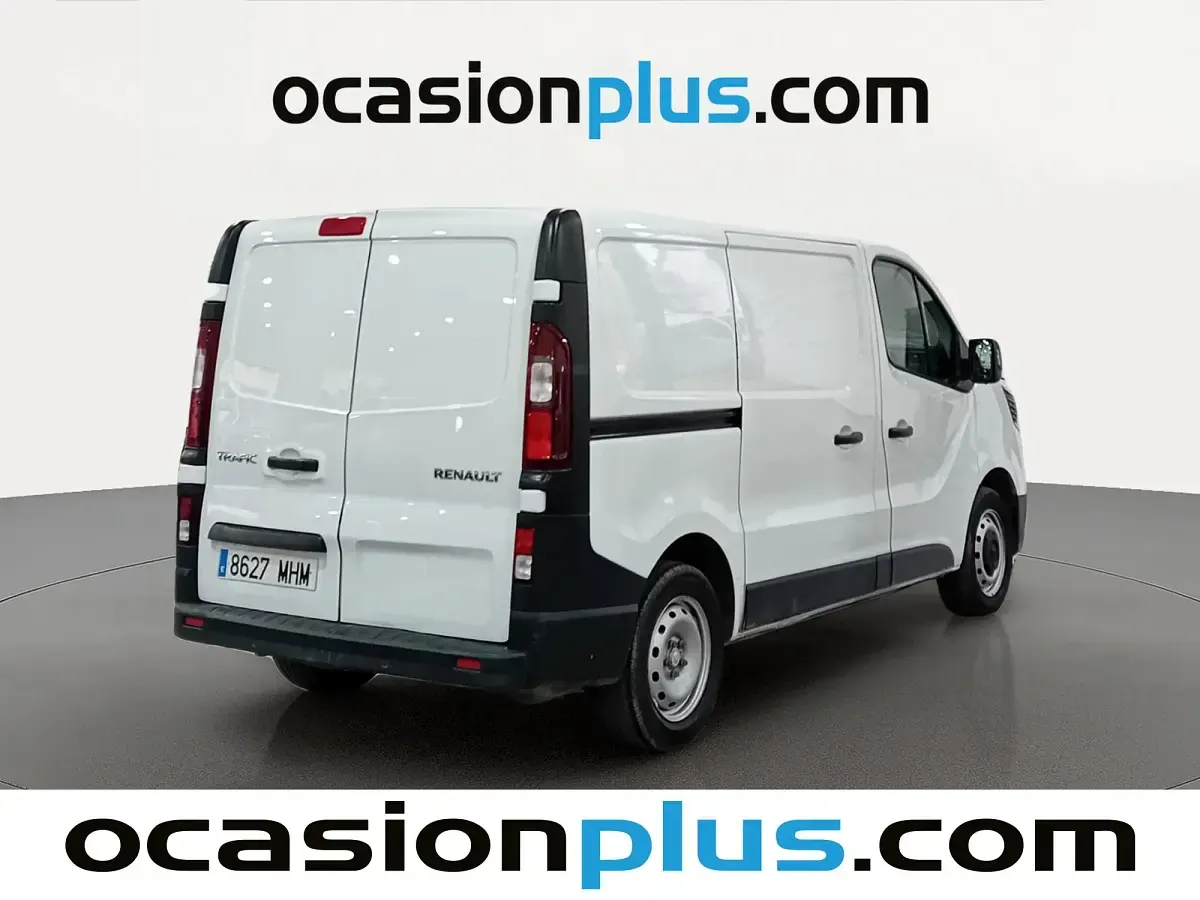 Usado Renault Trafic 131 CV (96 kW) 2023 Blanco Monovolumen