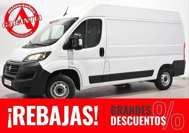 Usado Fiat Ducato 141 CV (103 kW) 2021 Blanco Van