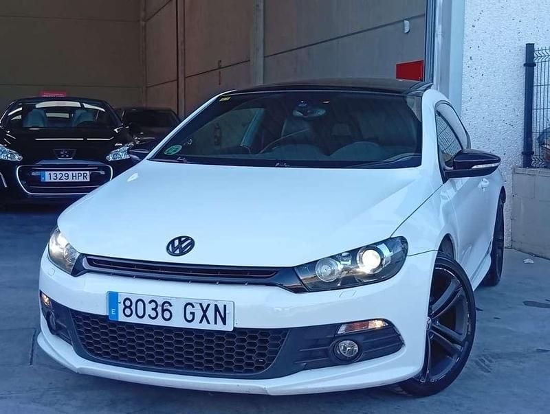 Usado VW Scirocco 160 CV (117 kW) 2010 Blanco Coupe