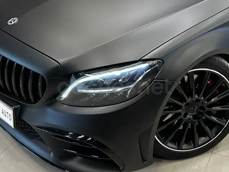 Usado Mercedes C43 AMG 390 CV (286 kW) 2020 Negro Descapotable