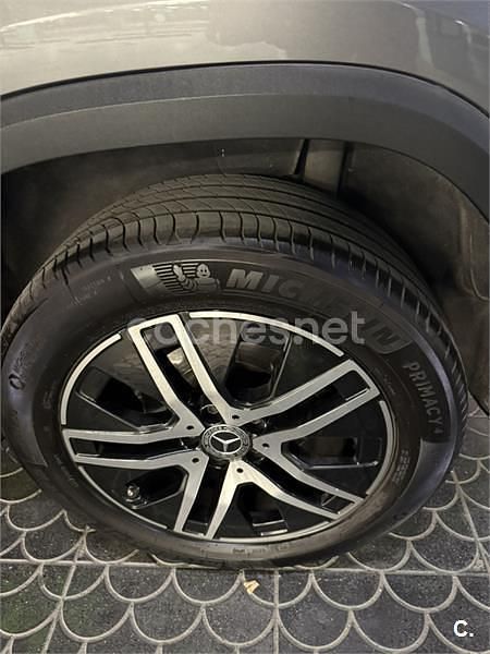 Usado Mercedes GLA200 150 CV (110 kW) 2020 Gris / plata SUV