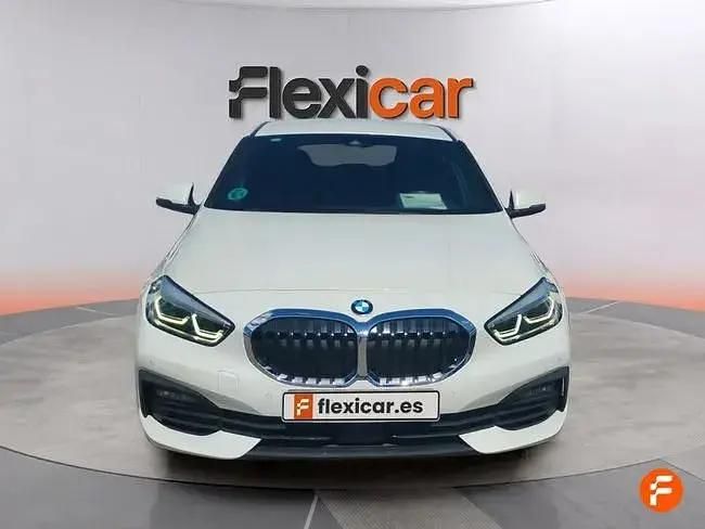 Usado BMW 118 140 HP (102 kW) 2020 Branco Citadino