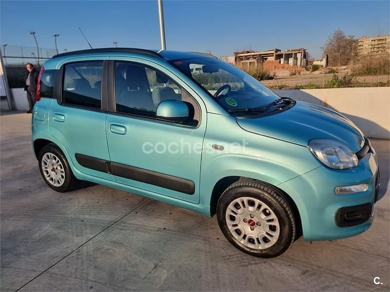Usado Fiat Panda Easy 69 CV (50 kW) 2015 Azul Utilitario