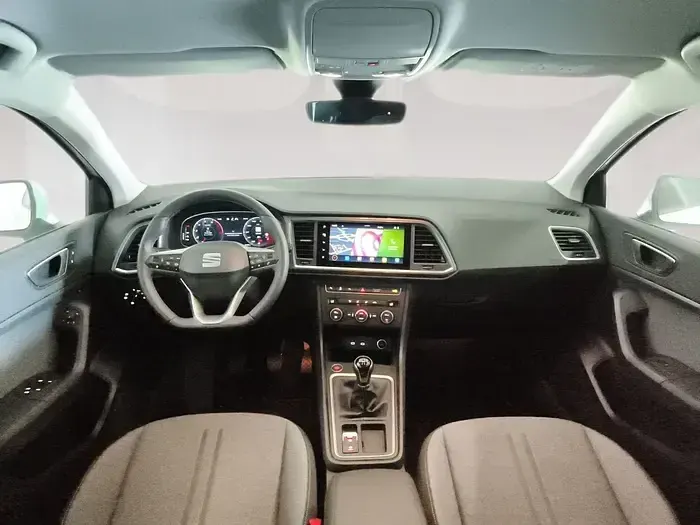 Usado Seat Ateca Style 150 CV (110 kW) 2026 Blanco SUV