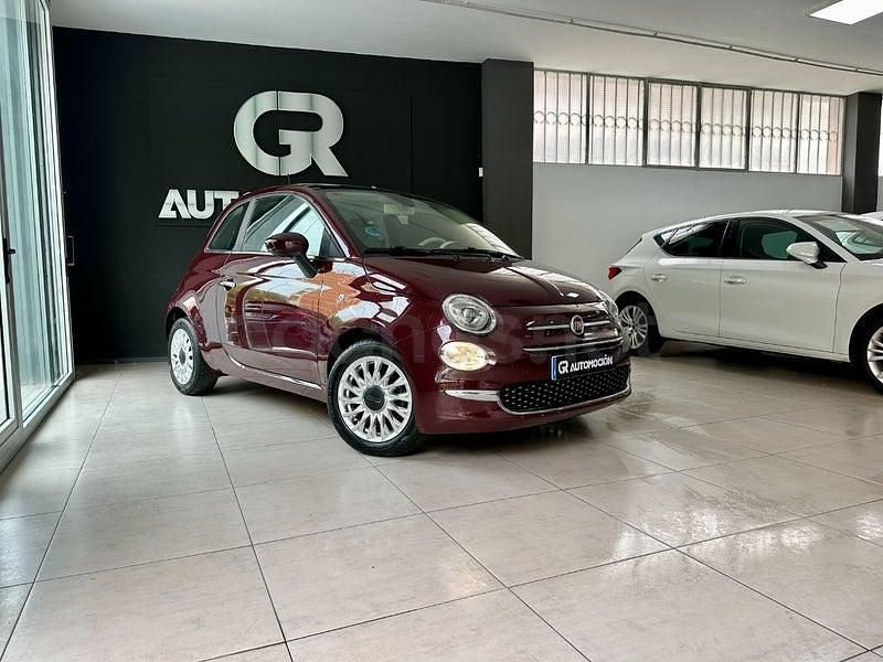 Usado Fiat 500 Dolcevita 70 CV (51 kW) 2021 Violeta / lila Berlina