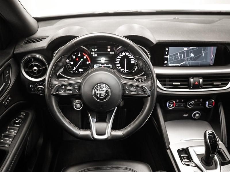 Usado Alfa Romeo Stelvio Veloce 210 CV (154 kW) 2023 Blanco SUV