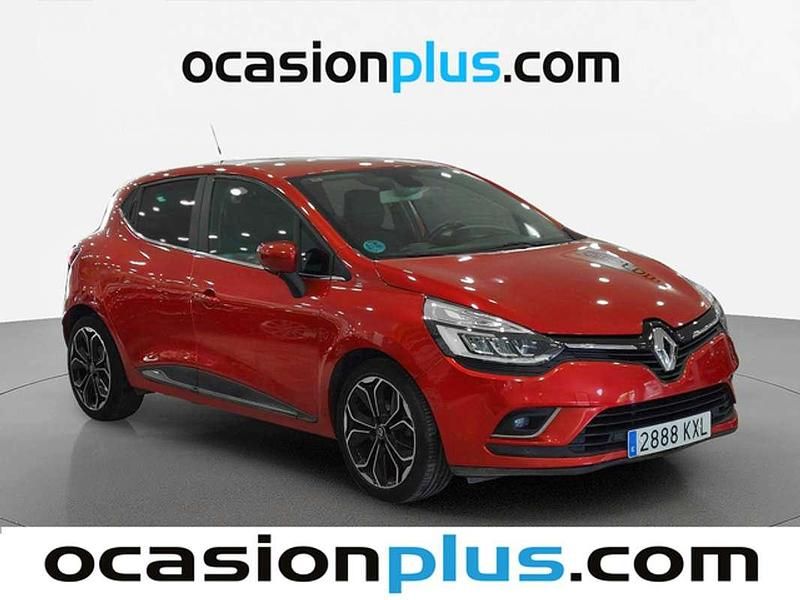 Usado Renault Clio IV Zen 90 CV (66 kW) 2019 Rojo Utilitario