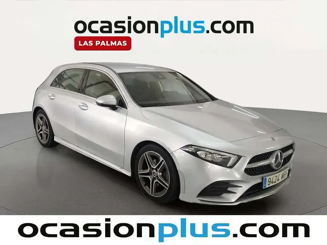 Usado Mercedes A200 163 CV (119 kW) 2022 Gris Utilitario