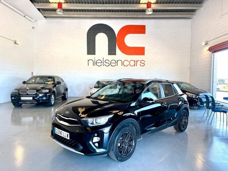 Negro Usado 2020 Kia Stonic SUV | 13.900 € (Buen precio) - Imagen 1/4