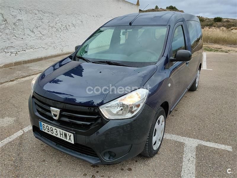 Usado Dacia Dokker Ambiance 90 HP (66 kW) 2014 Azul Monovolume