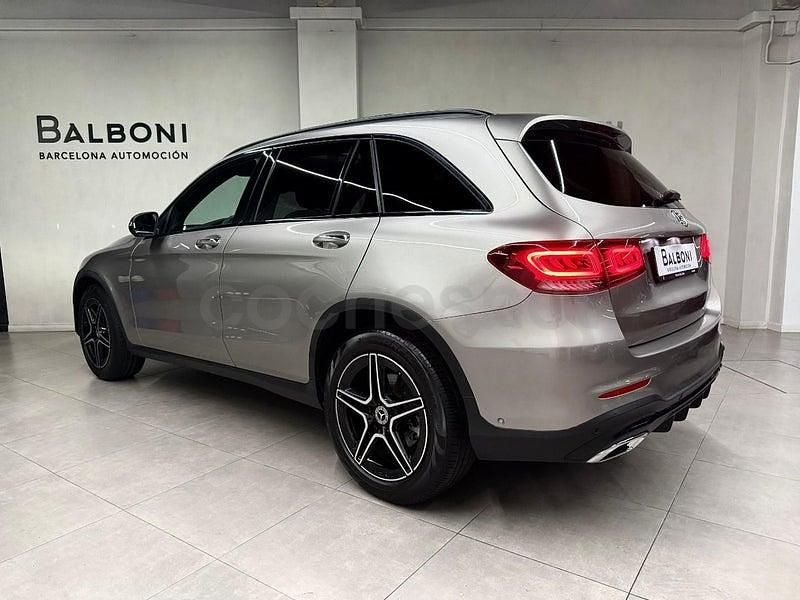 Usado Mercedes GLC300 245 CV (180 kW) 2021 Gris / plata SUV