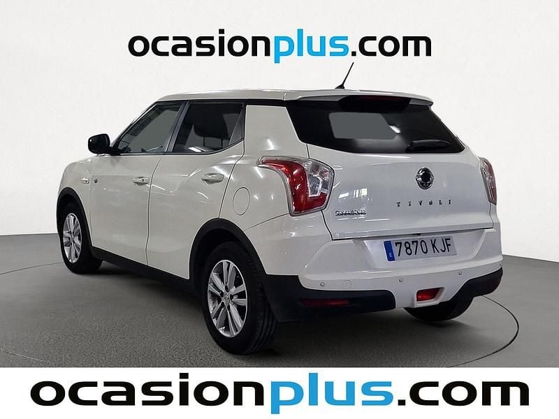 Usado Ssangyong (KGM) Tivoli 115 CV (84 kW) 2018 Blanco SUV