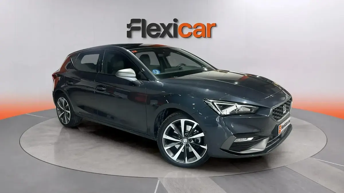 Begagnad Seat Leon FR 205 HK (150 kW) 2021 Kombi