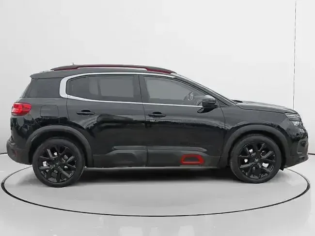 Käytetty Citroën C5 Aircross Shine 177 HP (130 kW) 2020 Musta Katumaasturi