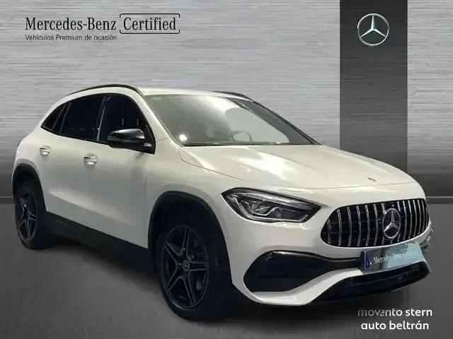 Usado Mercedes GLA200 150 CV (110 kW) 2022 Blanco SUV