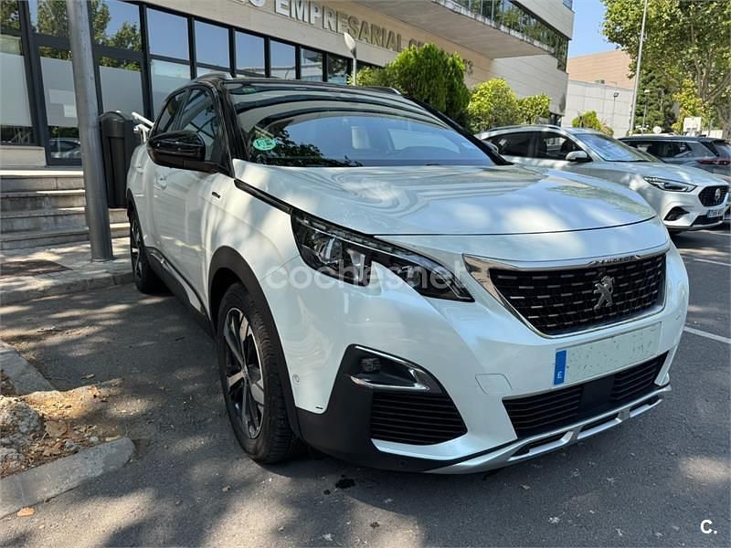 Usado Peugeot 3008 GT-line 120 CV (88 kW) 2017 Blanco SUV