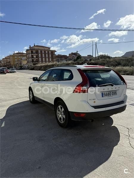 Usado Volvo XC60 Kinetic 175 CV (128 kW) 2010 Blanco SUV