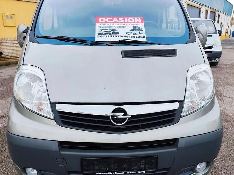 Usado Opel Vivaro 114 HP (83 kW) 2011 Bege Monovolume