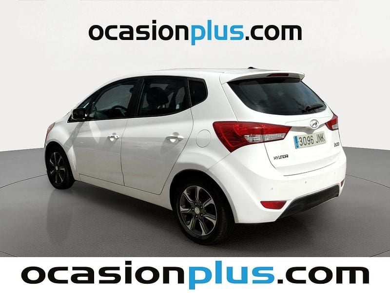 Usado Hyundai ix20 90 CV (66 kW) 2016 Blanco Utilitario