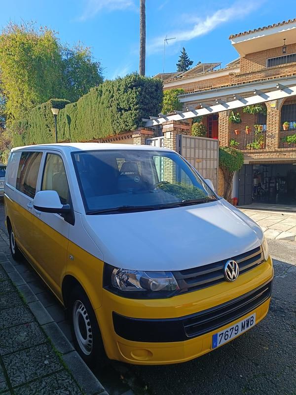Blanco Usado 2014 VW T5 Pro Van | 22.990 € (Un poco caro) - Imagen 1/4