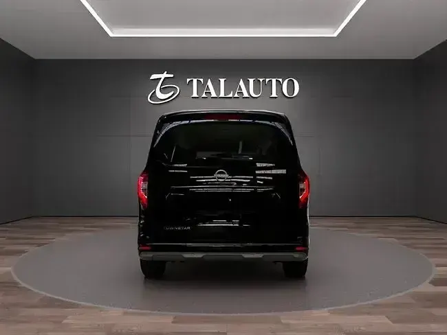 Nuevo Nissan Townstar N-Connecta 130 CV (95 kW) 2025 Negro