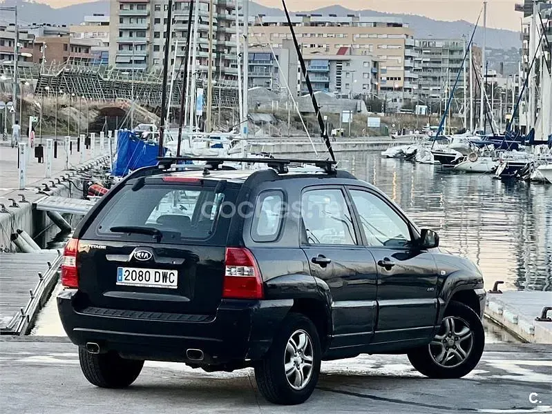 Usado Kia Sportage EX 112 CV (82 kW) 2006 Negro SUV