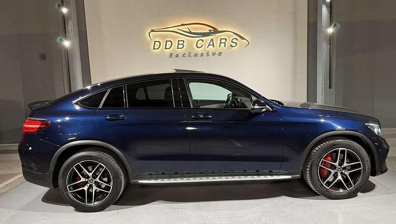 Usado Mercedes GLC220 170 CV (125 kW) 2019 Azul Coupe