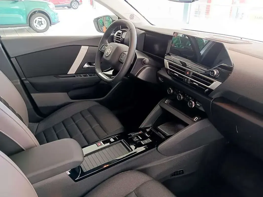 Nuevo Citroën C4 Business Class 145 CV (106 kW) 2026 Blanco SUV