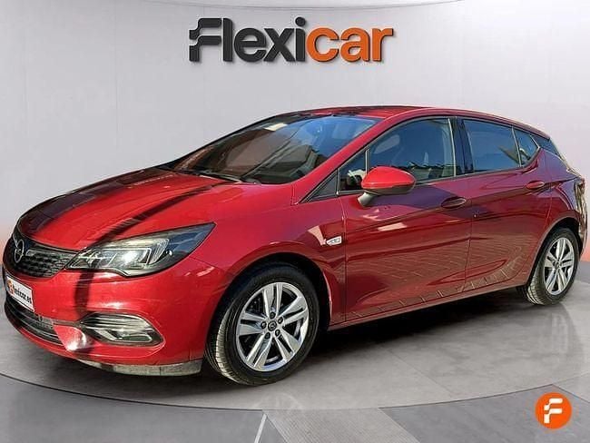 Usado Opel Astra GS Line 130 CV (95 kW) 2020 Rojo Familiar